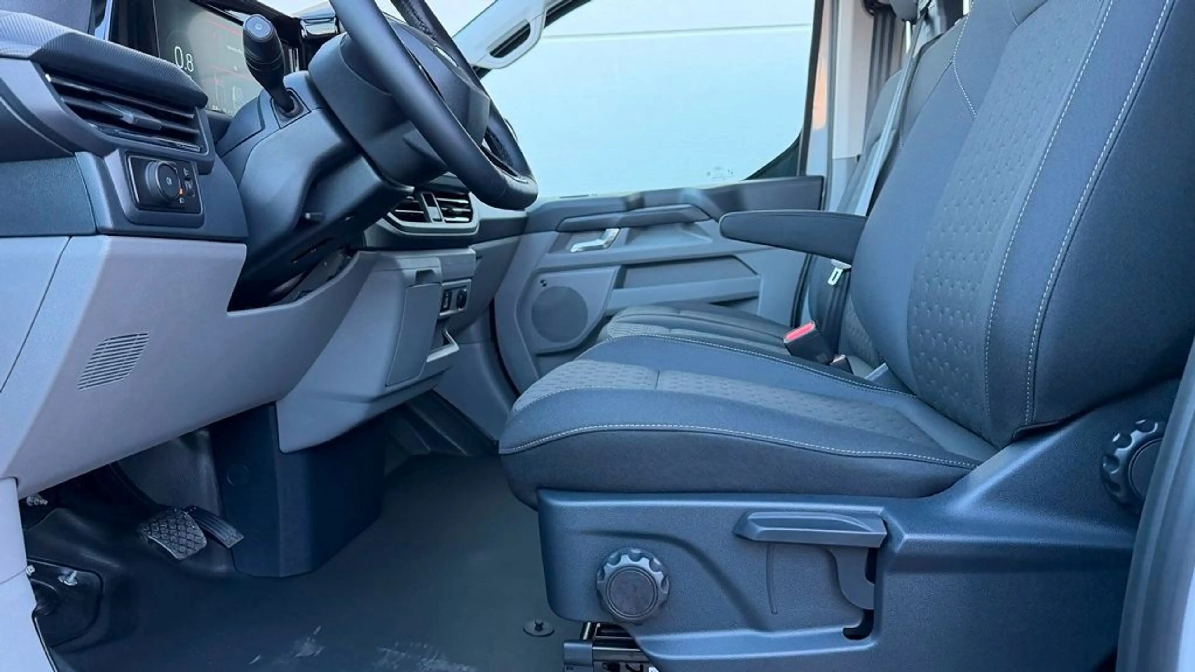 Ford Transit Custom Limited L2 Aut. AHK 5J.Garantie B — photo 13