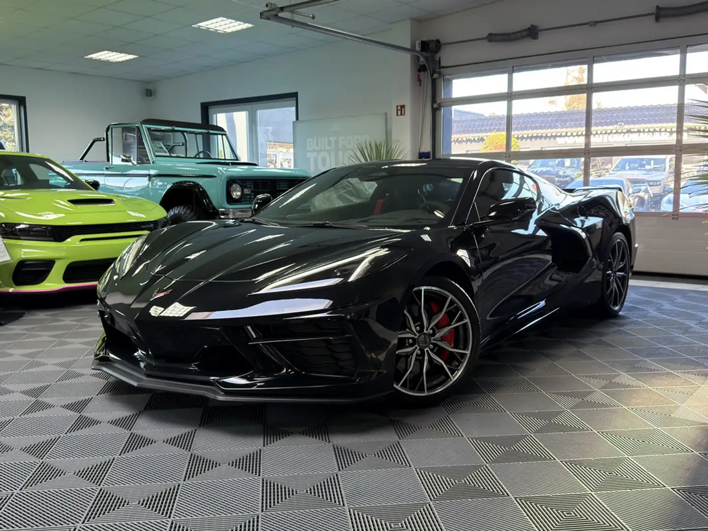 Corvette C8 Coupe 3LT, Lift, VOLL!!! Schwarz - 2
