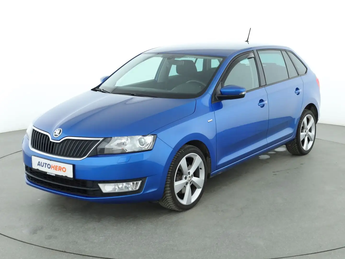 Skoda Rapid/Spaceback 1.2 TSI Drive*TEMPO*SHZ*PDC* Blau - 1