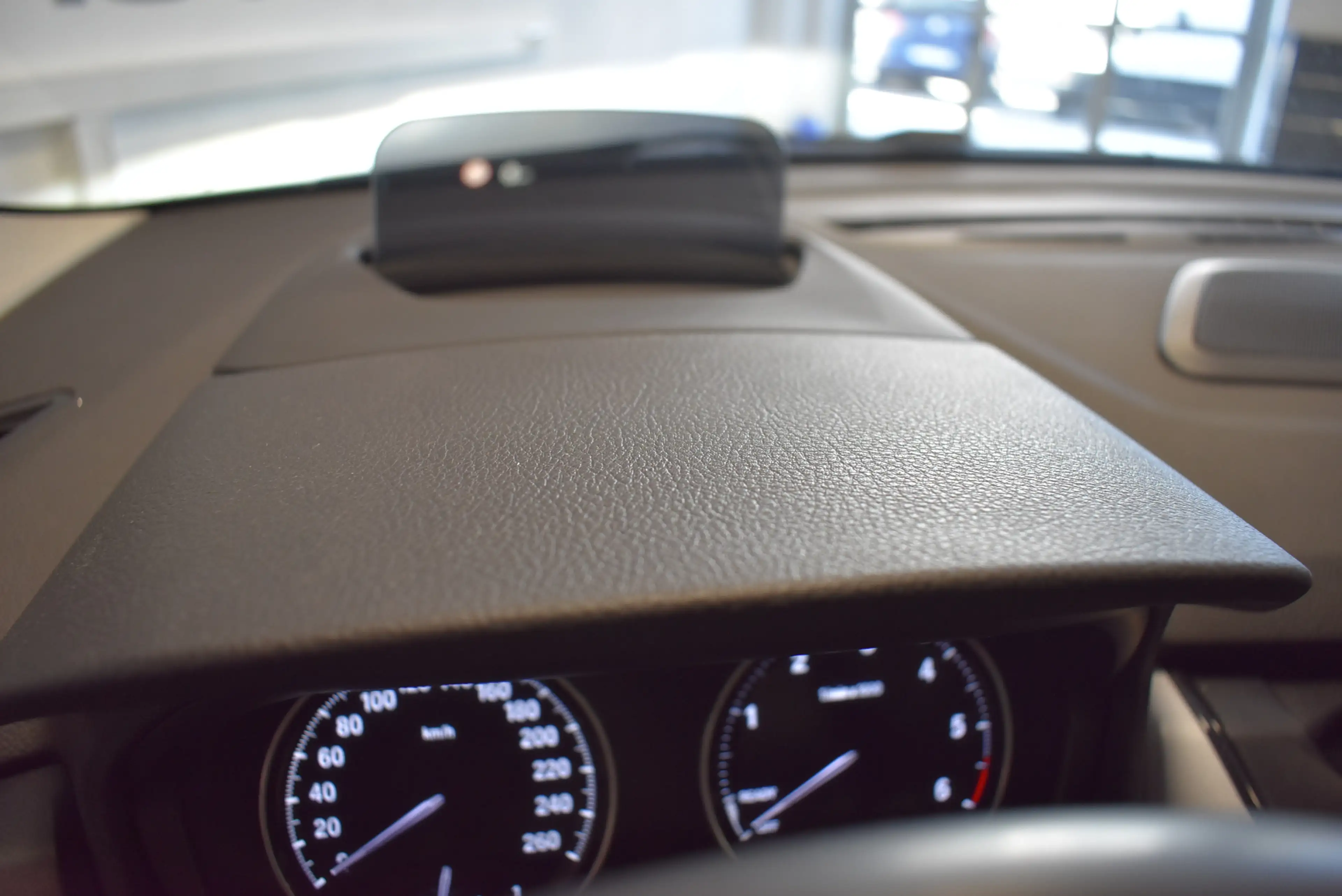 BMW 218 xDrive Aut. Navi LED Head-Up PDC — photo 14