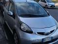 Toyota Aygo 5p 1.0 Sol m-mt Plateado - thumbnail 3