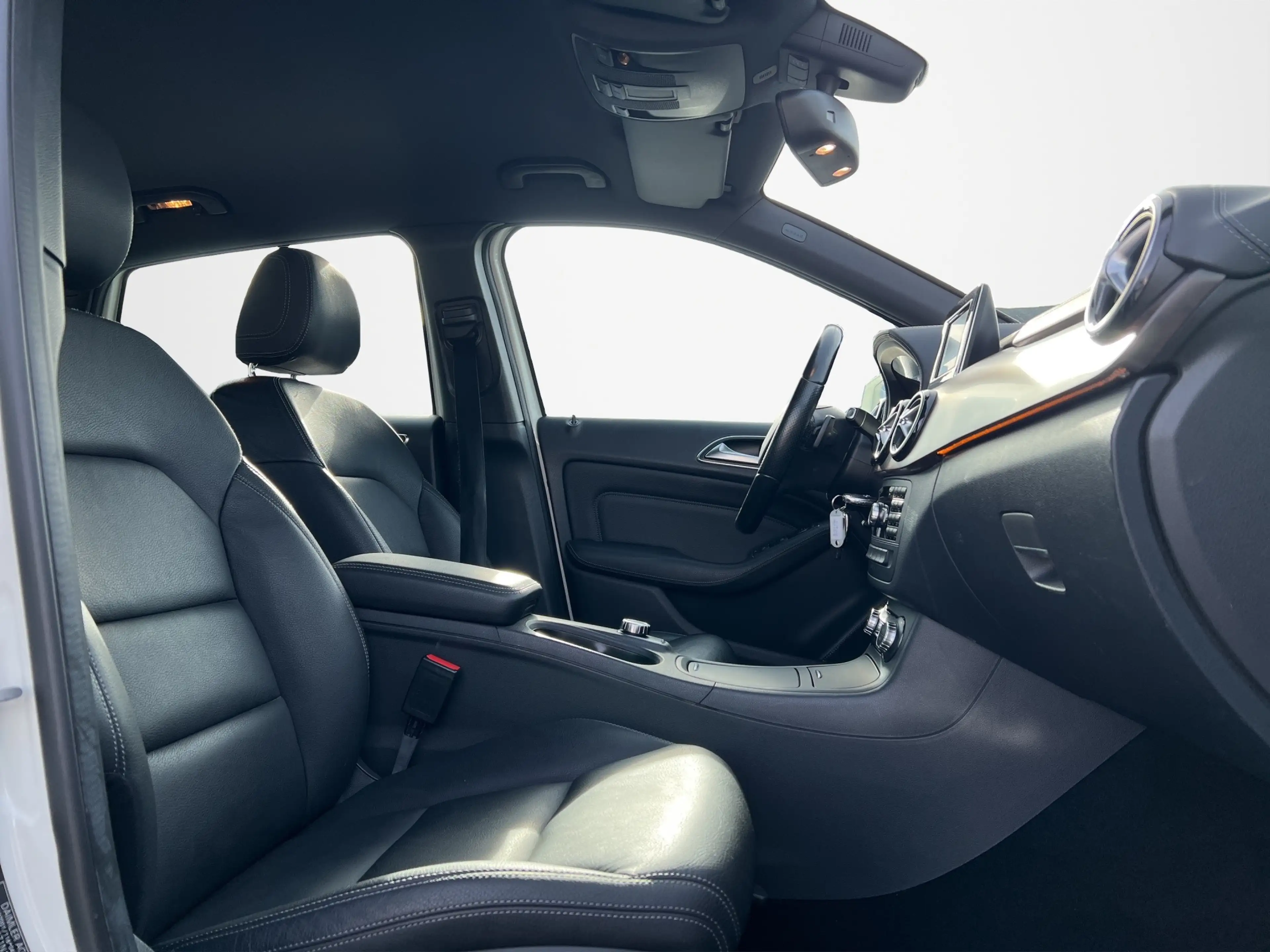Mercedes-Benz B 220 B 220 4M BlueEFFICIENCY Automatik Sport Exklusiv — photo 10