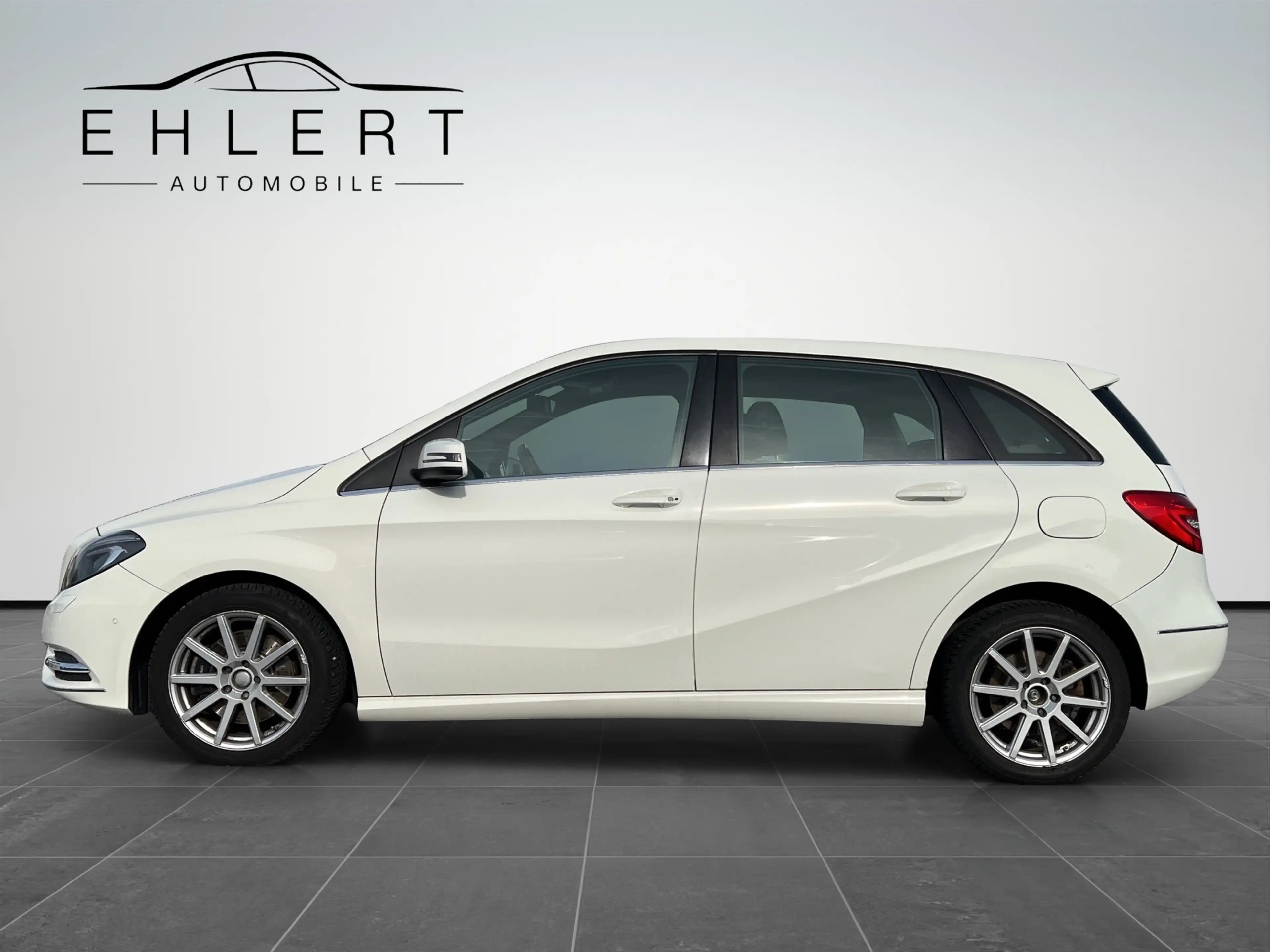 Mercedes-Benz B 220 B 220 4M BlueEFFICIENCY Automatik Sport Exklusiv — photo 2