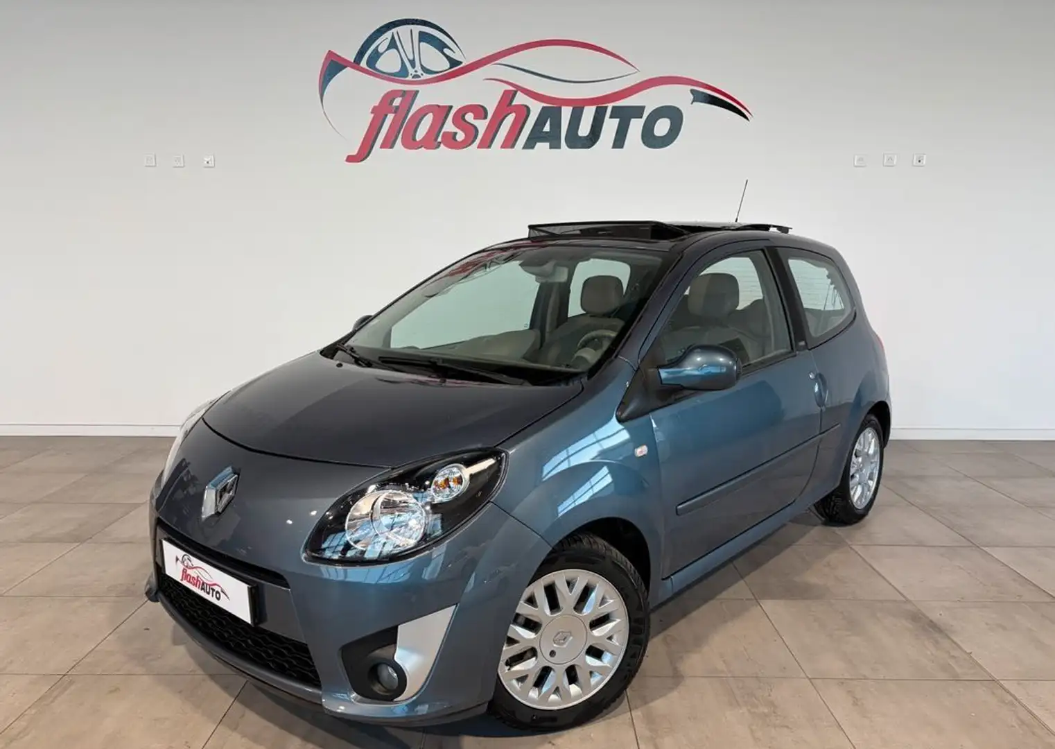 Renault Twingo II 1.2 i Quickshift 75cv INITIALE-BVA-2010 Gris - 1