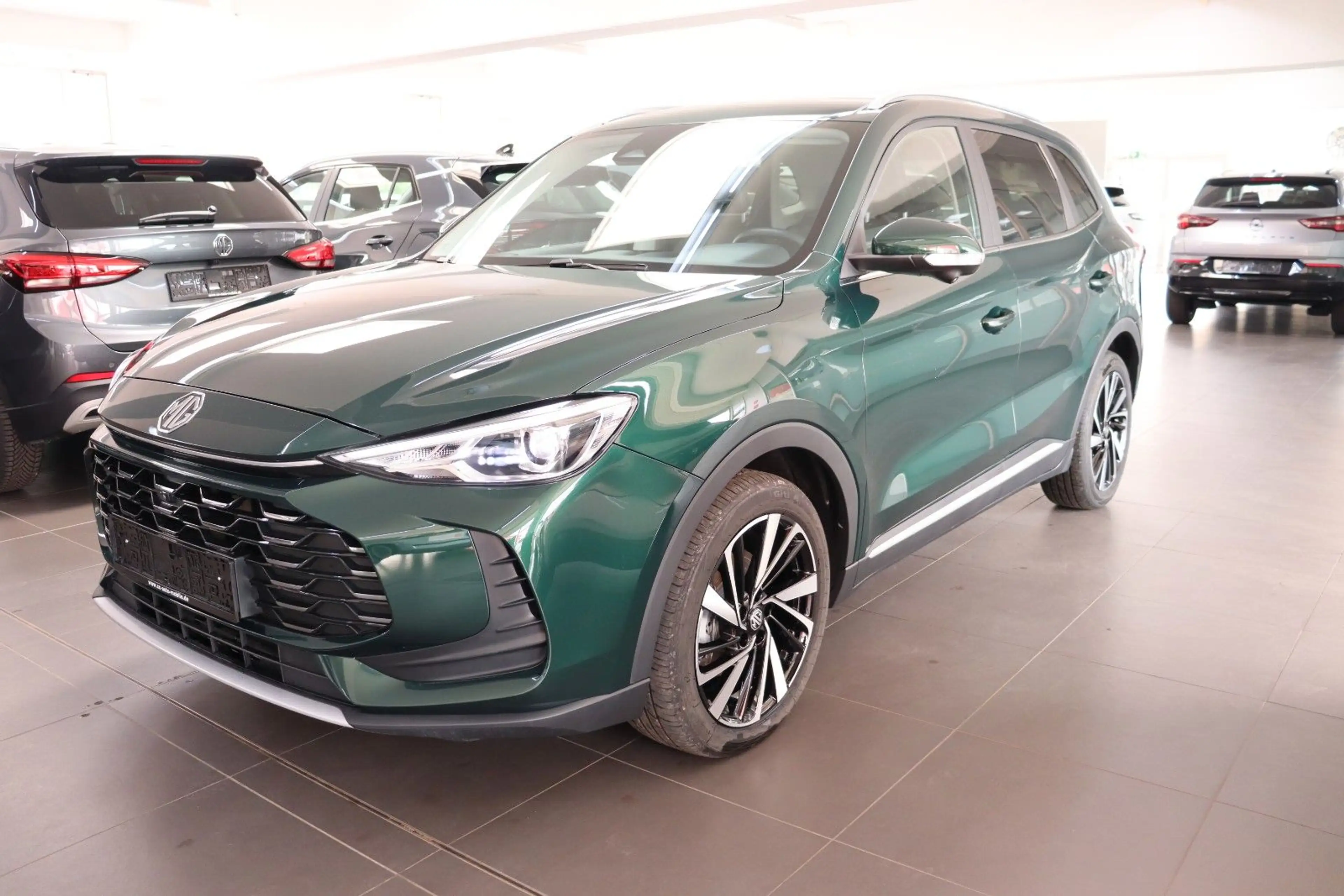 MG ZS 1.5 Hybrid+ Luxury 360°Navi,Totwinkel SOFORT