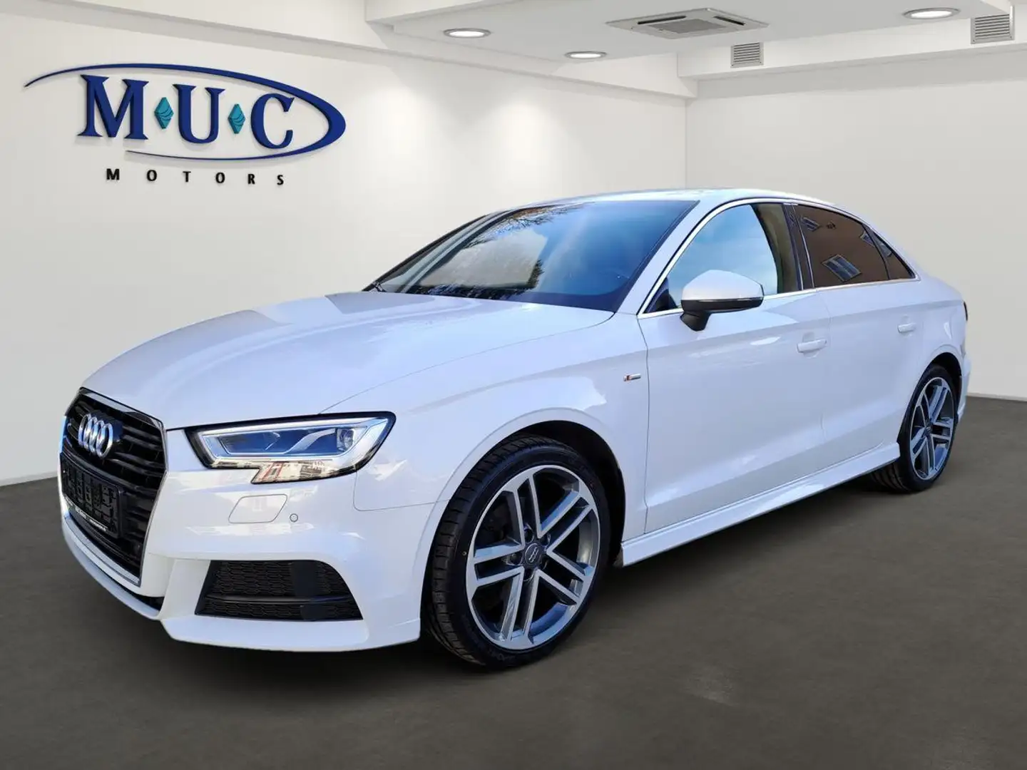 Audi A3 35 TFSI Sline DSG~AHK Weiß - 1