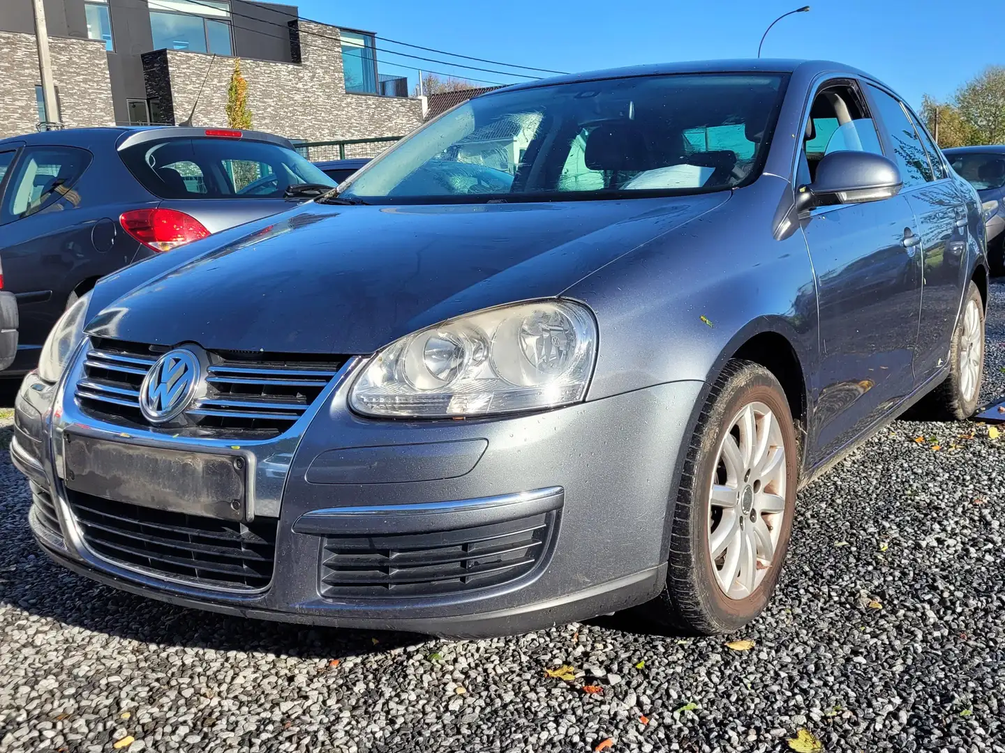 Volkswagen Jetta 2.0TDI 100kw word GEKEURD AIRCO TREKHK OHBOEK 2007 Gris - 1