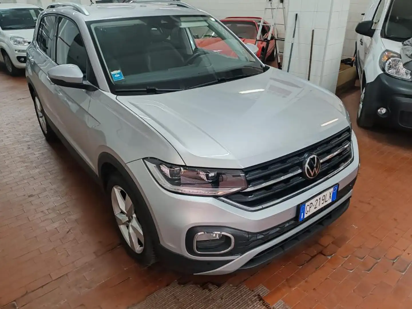 Volkswagen T-Cross 1.5 tsi Advanced 150cv dsg Grijs - 2