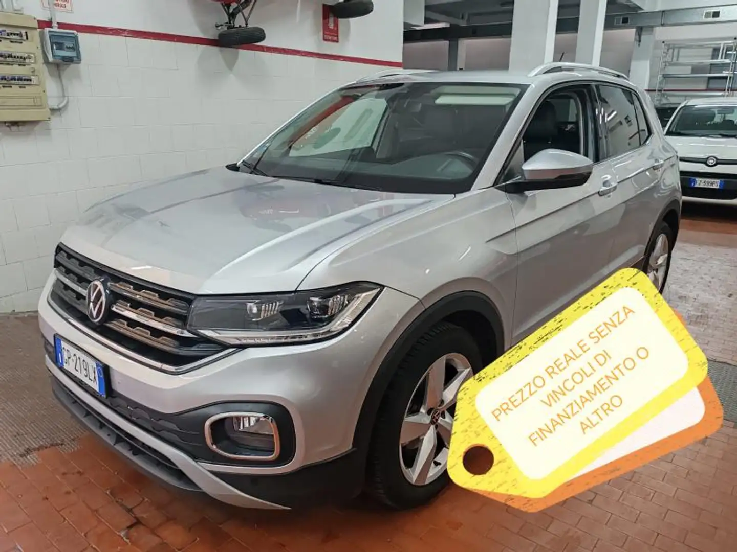 Volkswagen T-Cross 1.5 tsi Advanced 150cv dsg Grijs - 1