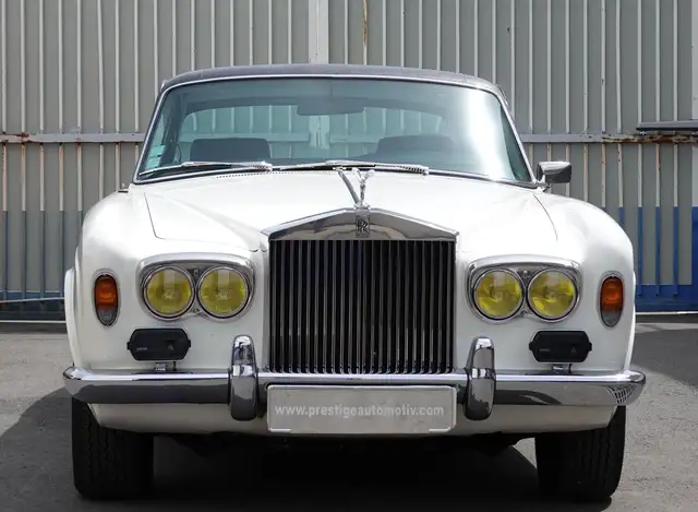 Rolls-Royce Corniche
