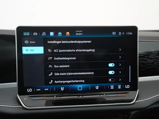 Volkswagen Passat view 18