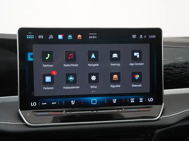Volkswagen Passat view 12