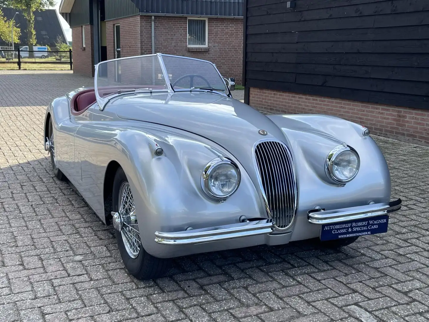 Jaguar XK 120 OTS Roadster gerestaureerd NL-kenteken Zilver - 2