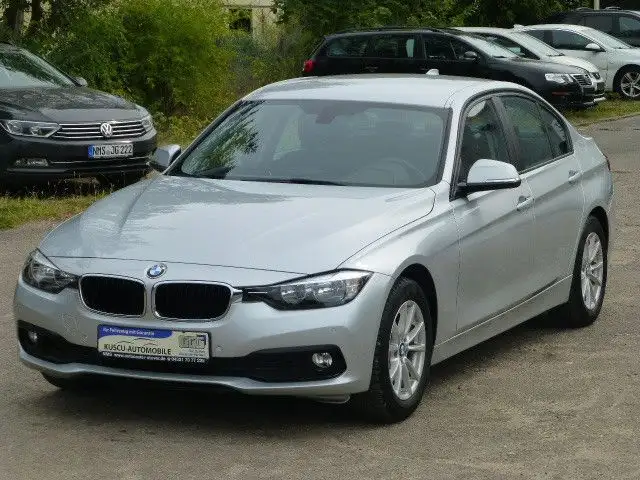 BMW 316 d-2.HAND-SCHECKHEFT-NICHTRAUCHER