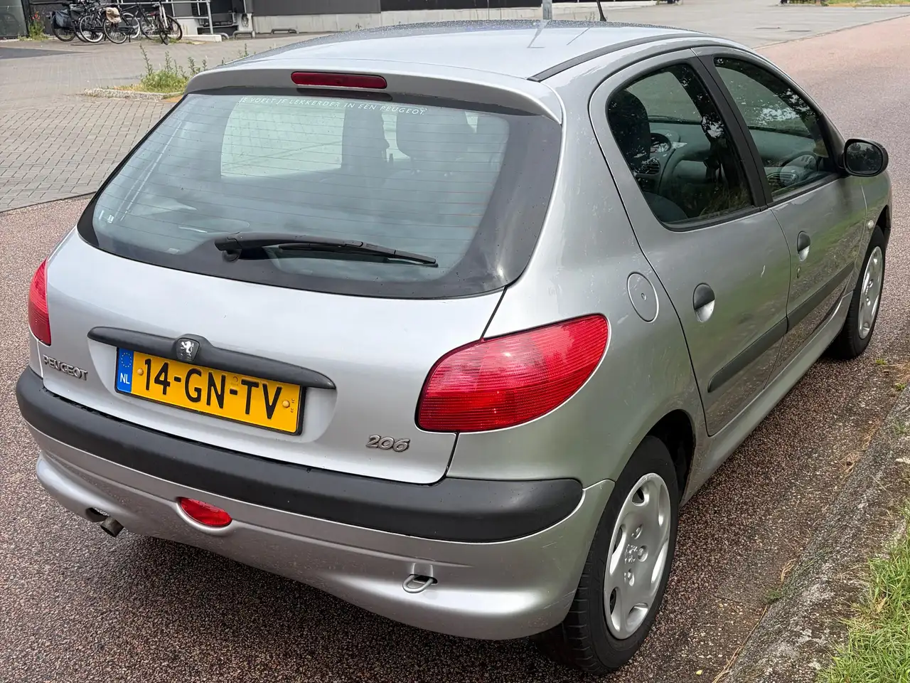 Peugeot 206 1.1 XR, foto 3