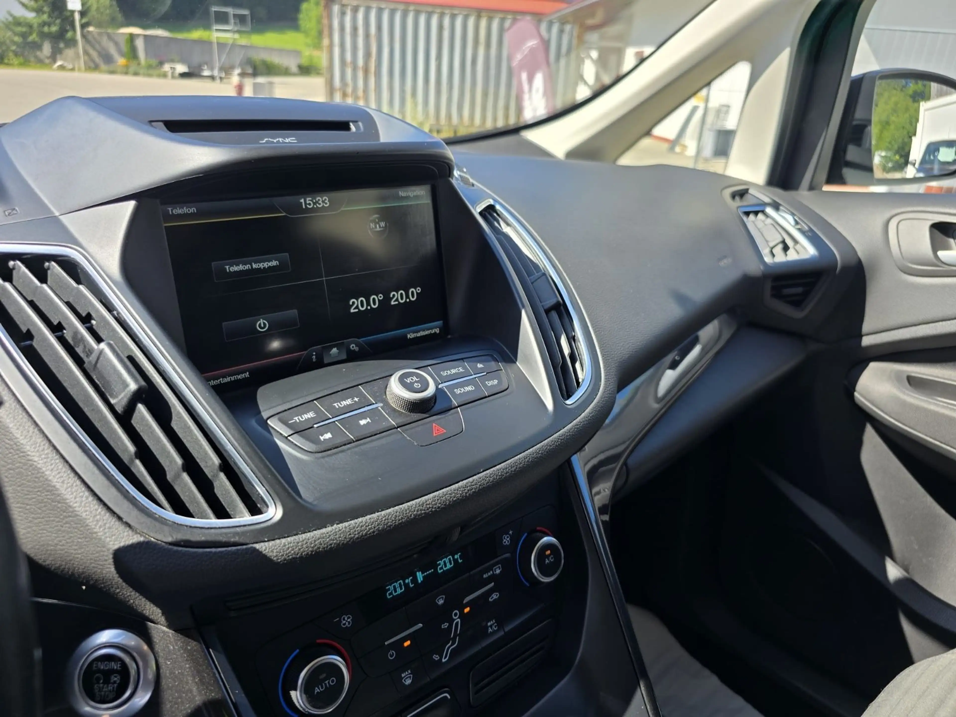 Ford Grand C-Max Grand C-MAX Titanium — photo 22