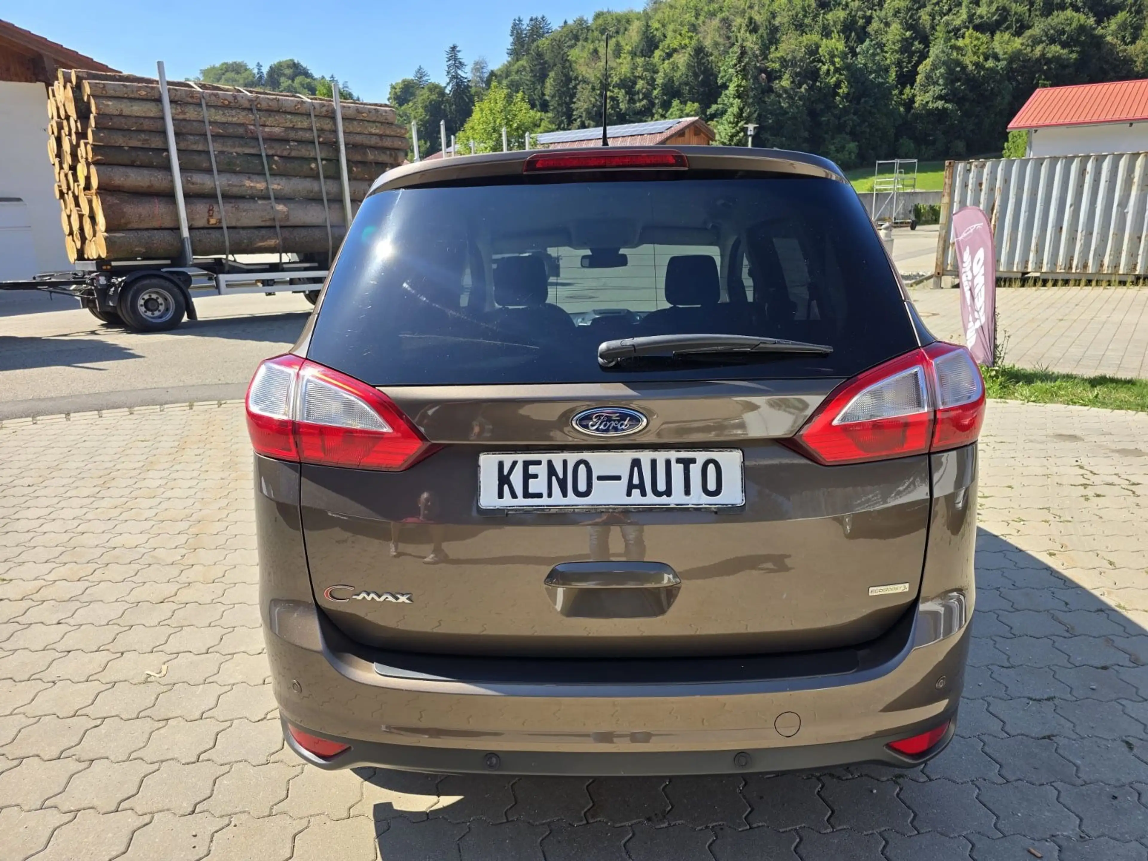 Ford Grand C-Max Grand C-MAX Titanium — photo 6