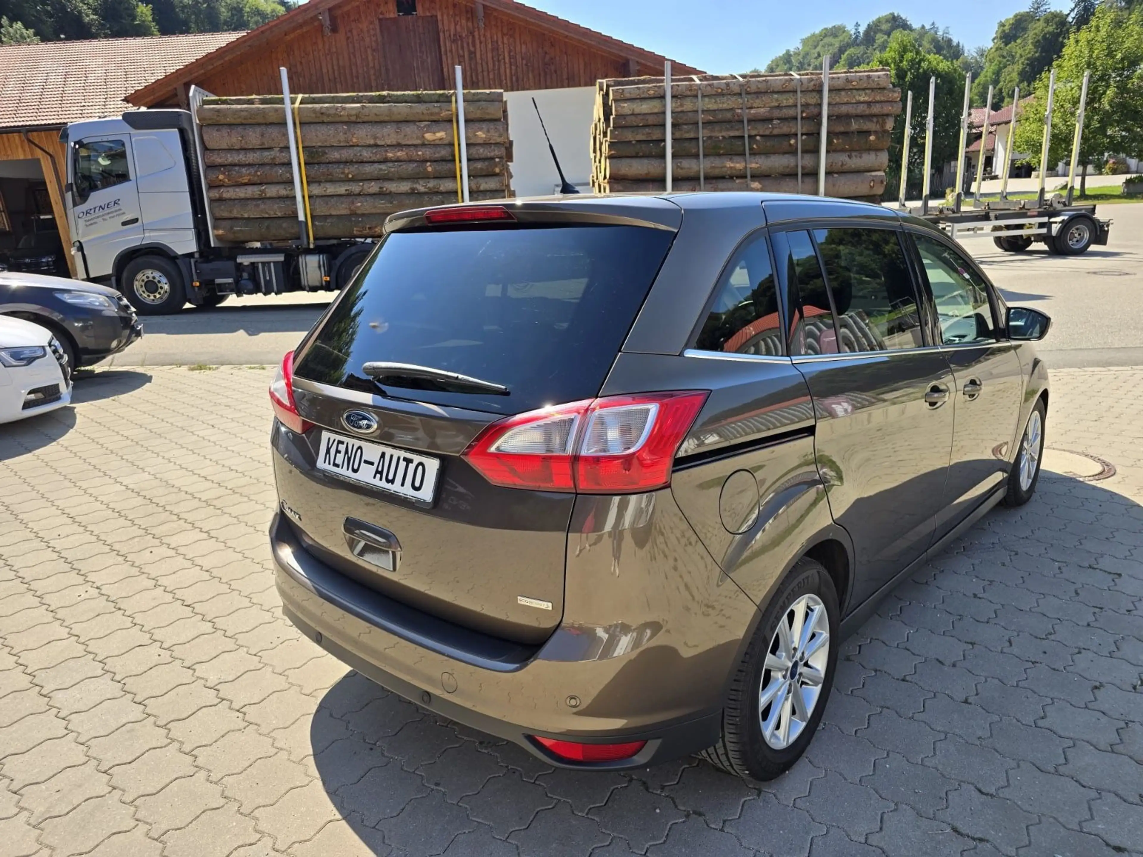 Ford Grand C-Max Grand C-MAX Titanium — photo 5