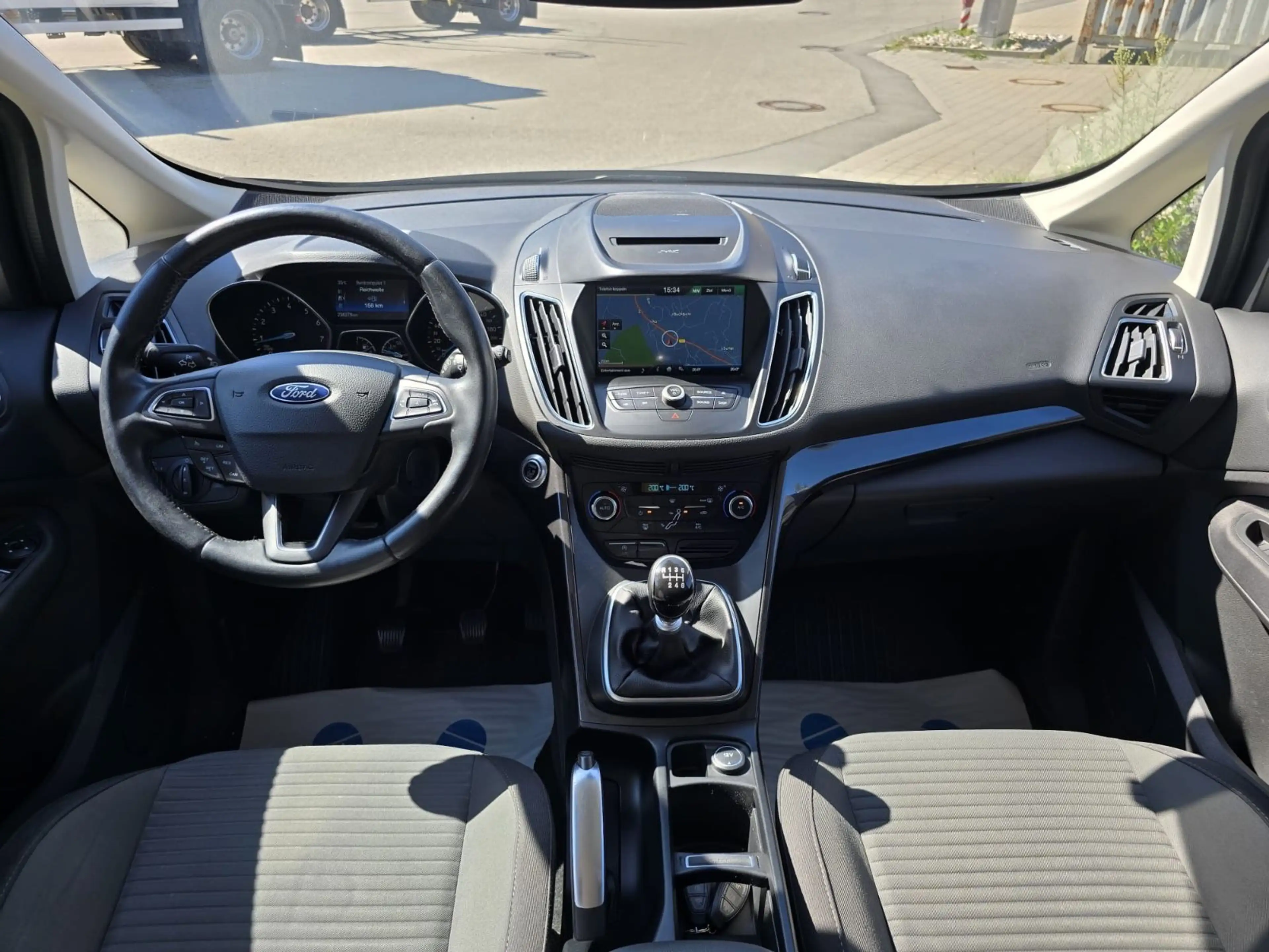 Ford Grand C-Max Grand C-MAX Titanium — photo 14