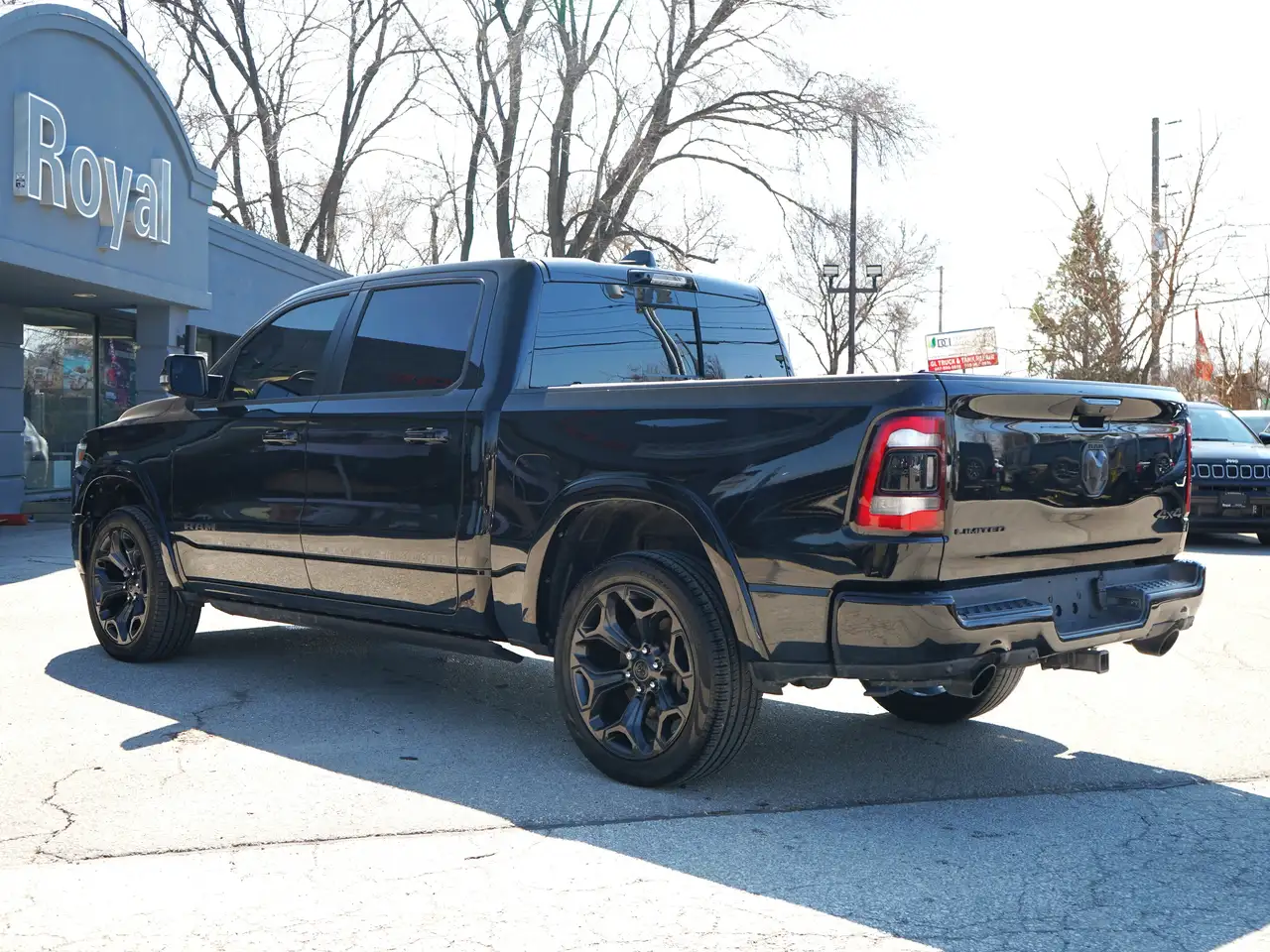 RAM 1500 снимка RAM 1500