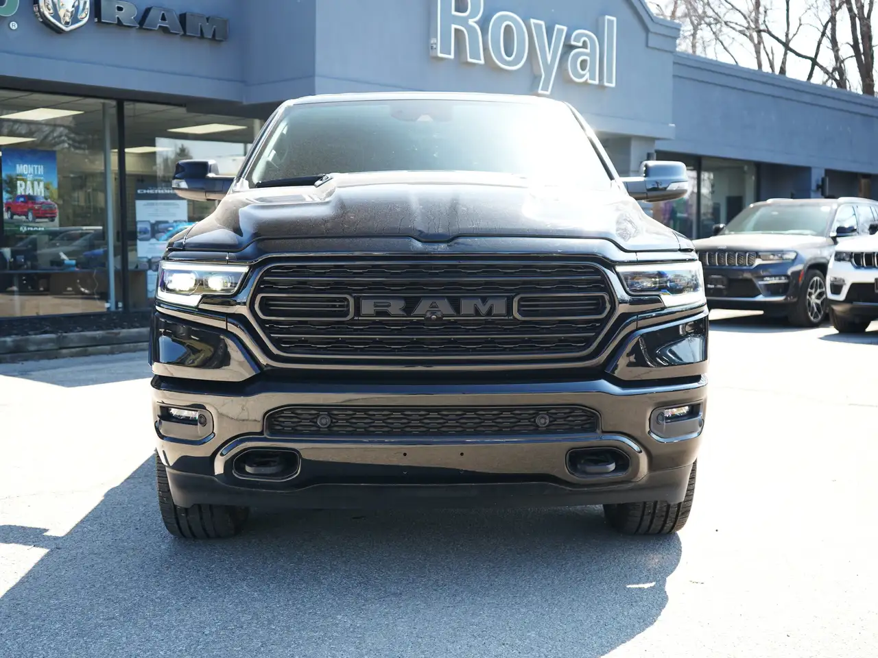 RAM 1500 снимка RAM 1500