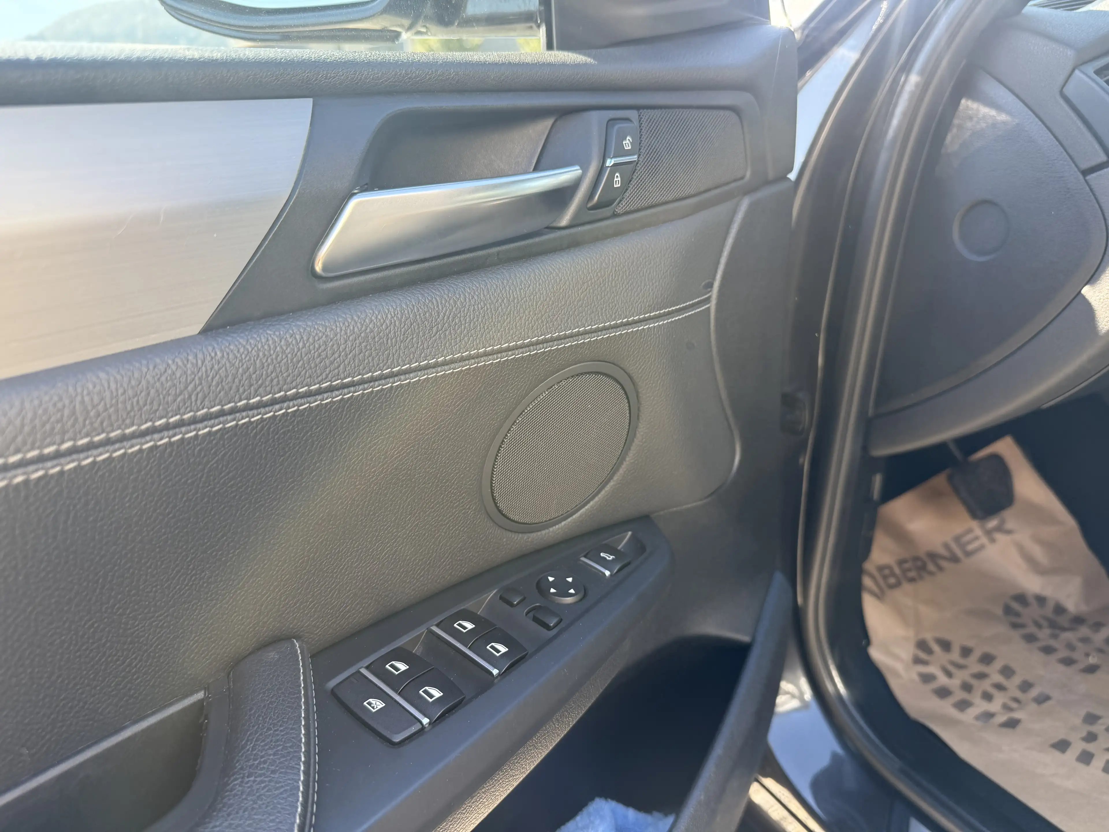 BMW X4 xDrive 30 d — photo 7