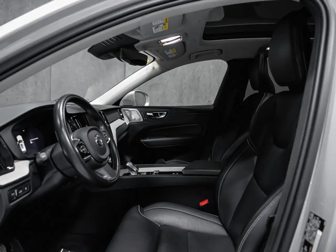 Volvo XC60 снимка Volvo XC60