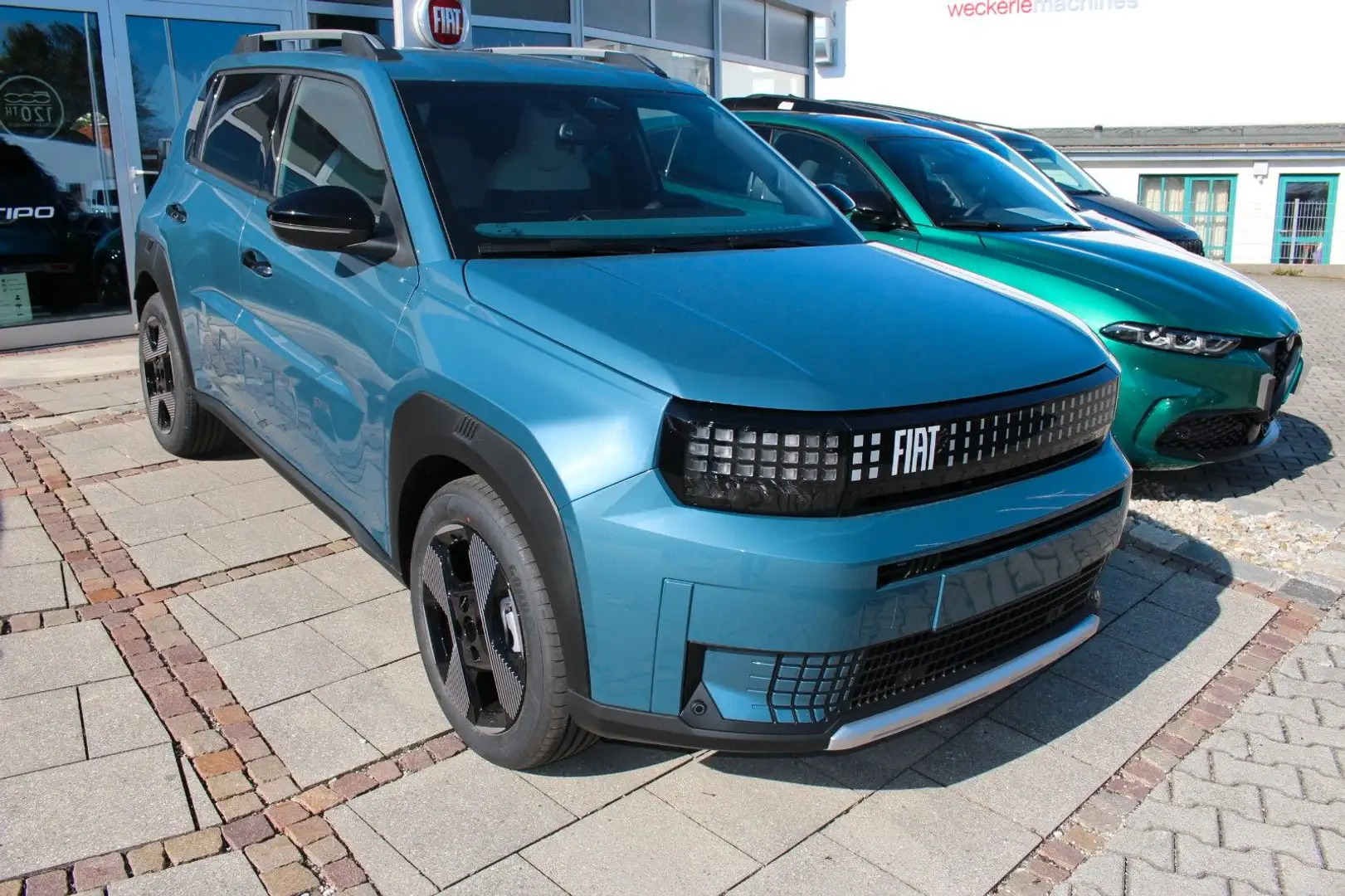 Fiat Grande Panda Hybrid 1.2 eDCT 75 kW La Prima Blau - 1