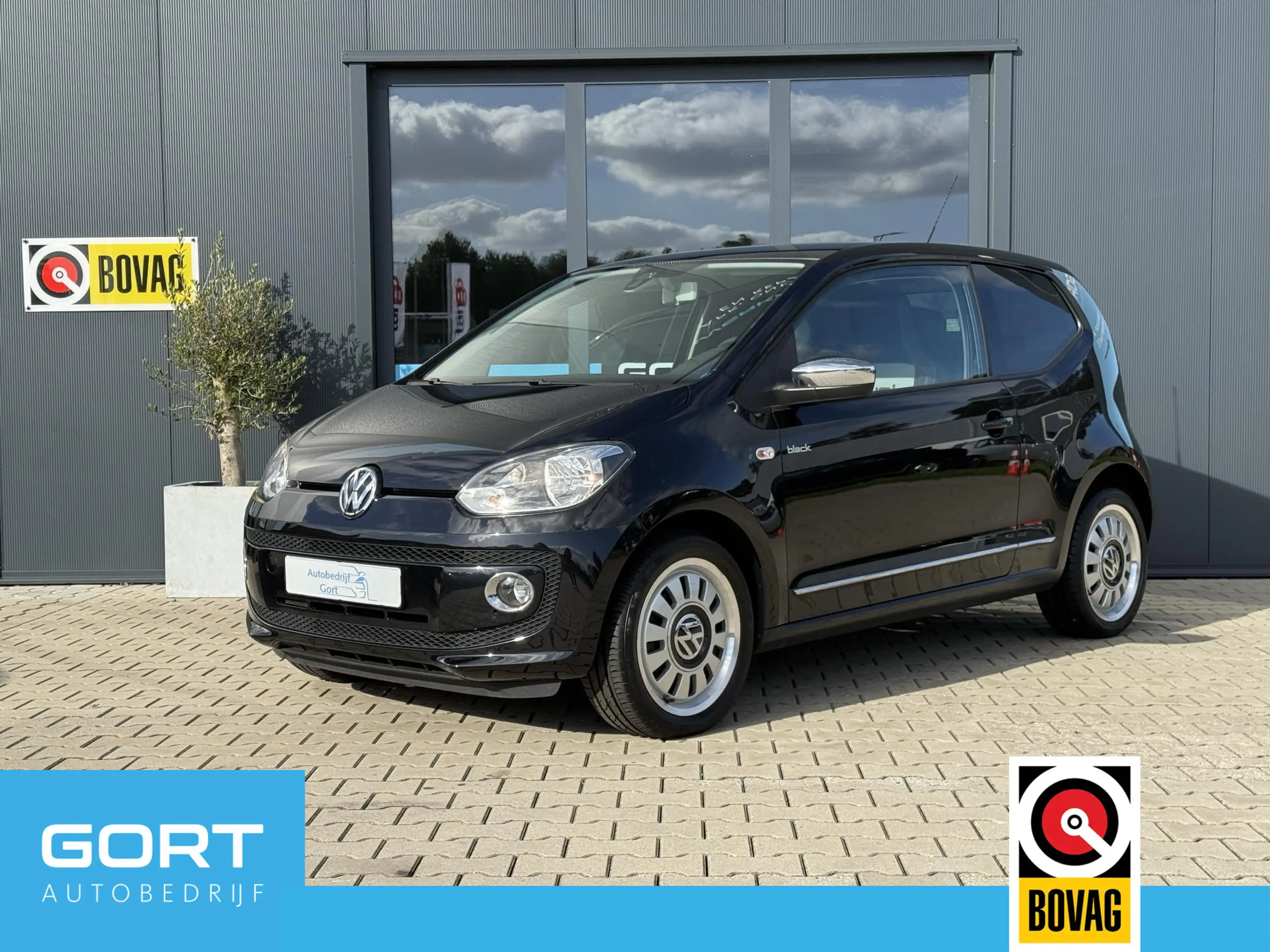 Volkswagen up! 1.0 high up! BlueMotion BLACK UP!
