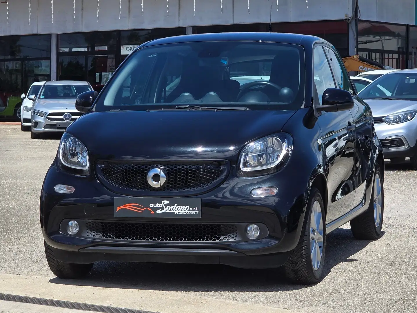 smart forFour 0.9 t Passion 90cv NAVI TELECAMERA POST. Nero - 1