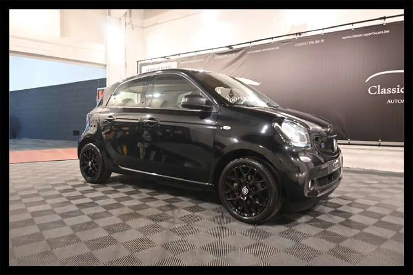 smart forFour Forfour 17.6 kWh EQ / CUIR / BLUETOOTH / PDC !! Schwarz - 1