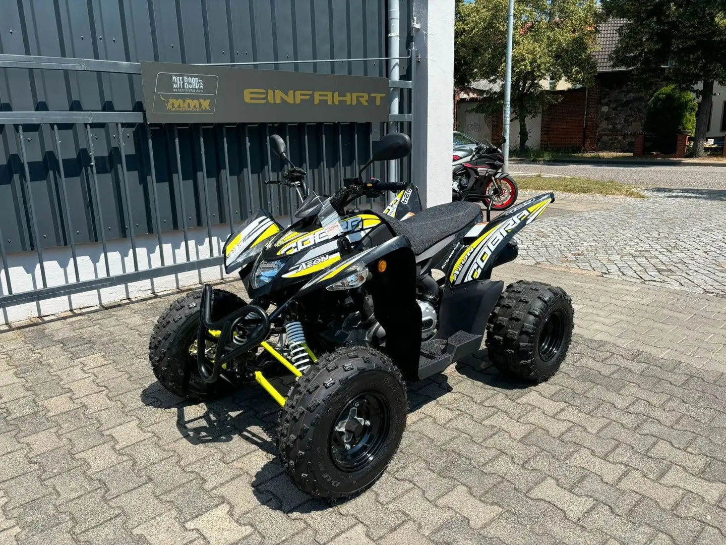 Aeon Cobra 424 SX EFI Negro - 1