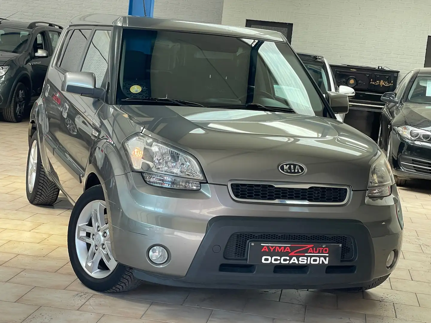 Kia Soul Soul 1.6 CRDi *** AIRCO *** Gris - 1