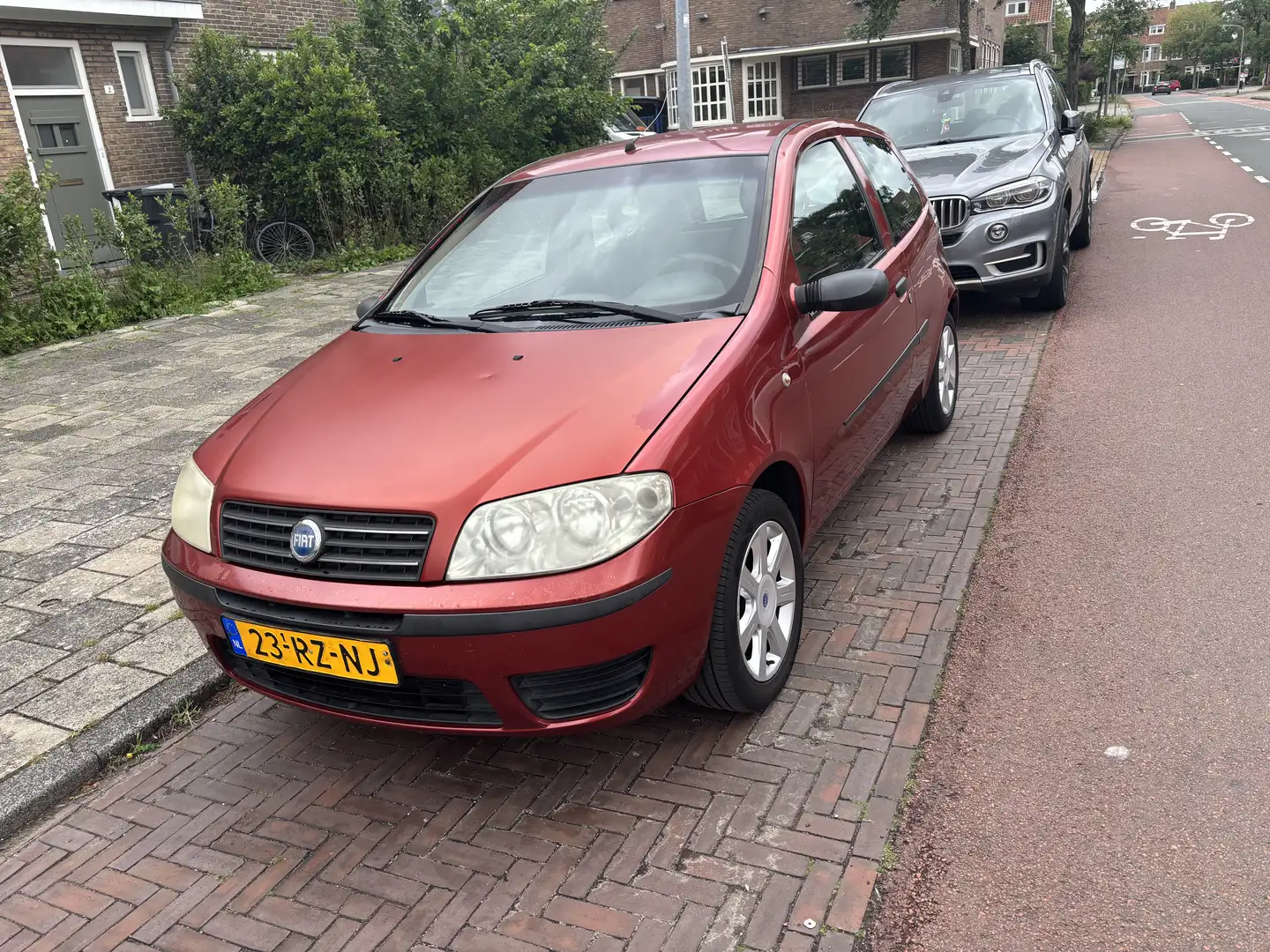 Fiat Punto 1.2 Dynamic Rood - 1