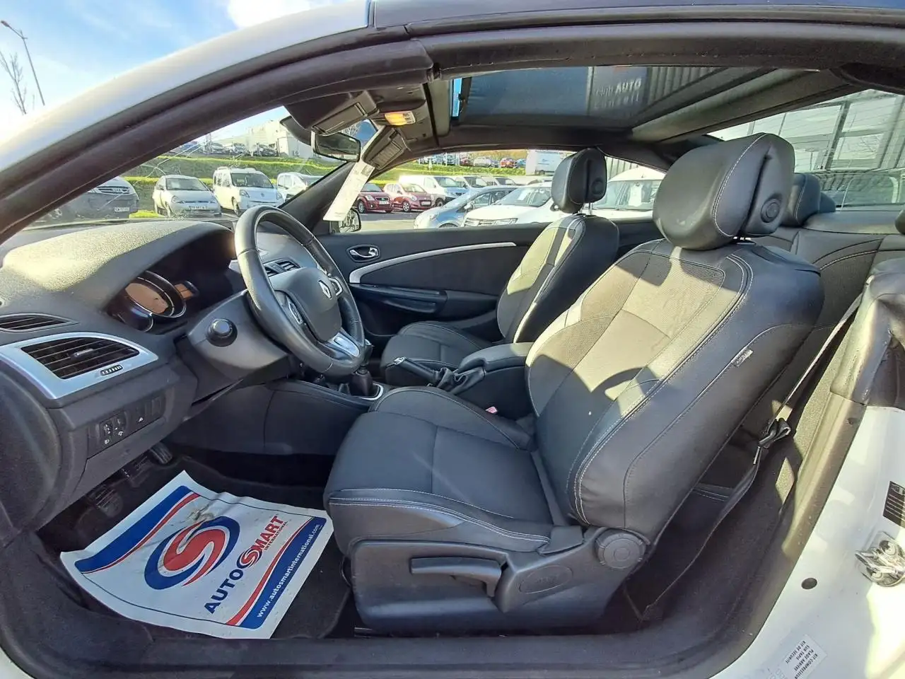Renault Megane Coupé — photo 7