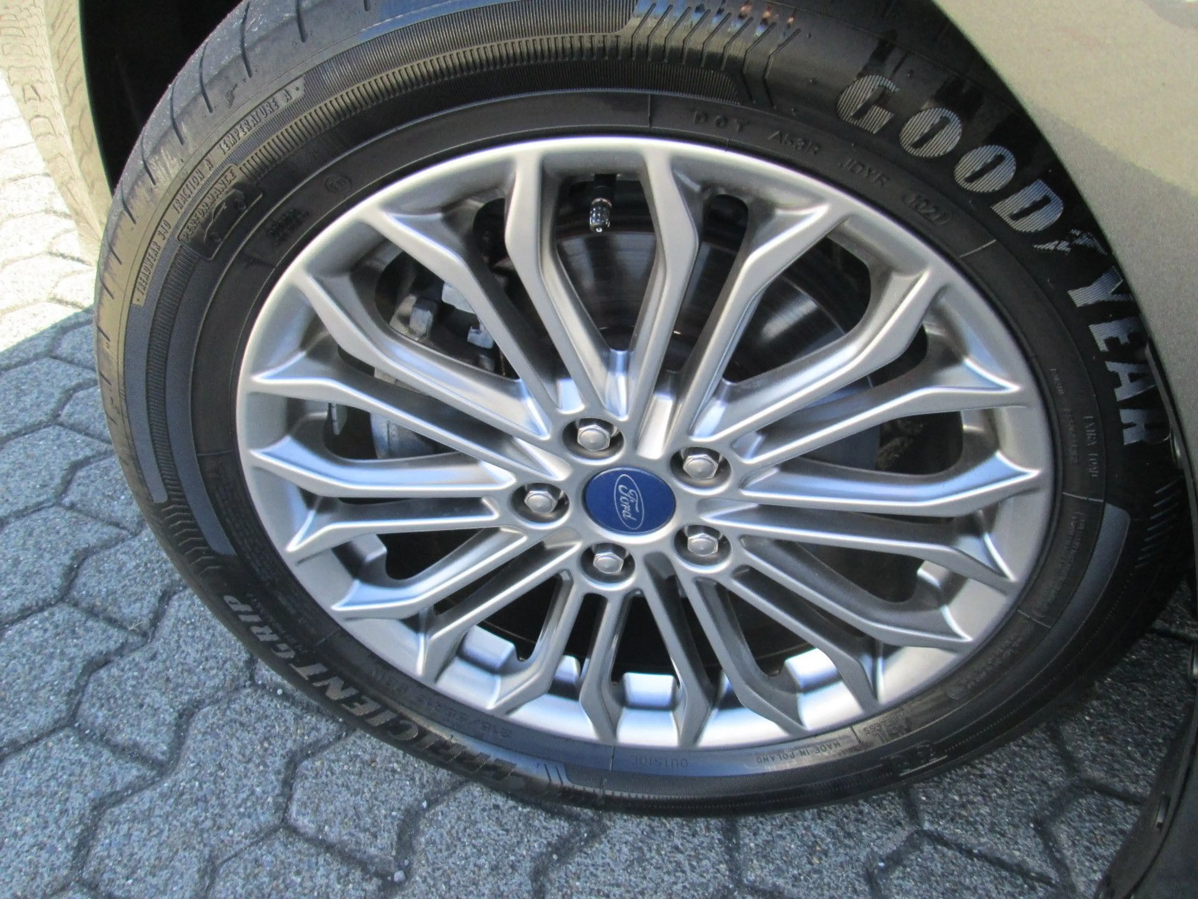 Ford Mondeo Turnier Titanium AHK — photo 5