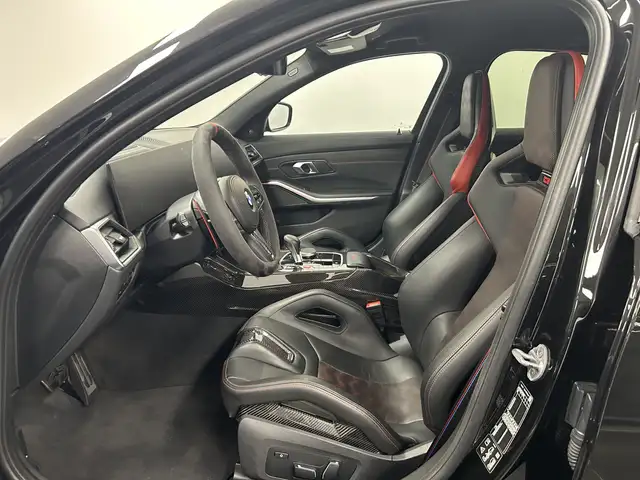 BMW M3 view 3