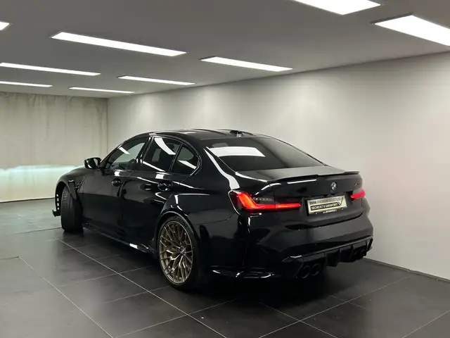 BMW M3 view 2