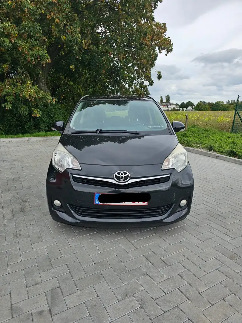 Toyota Verso-S Verso S 1.4 D-4D Luna - 1