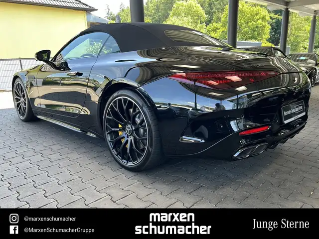 Mercedes-Benz SL 63 Amg view 6