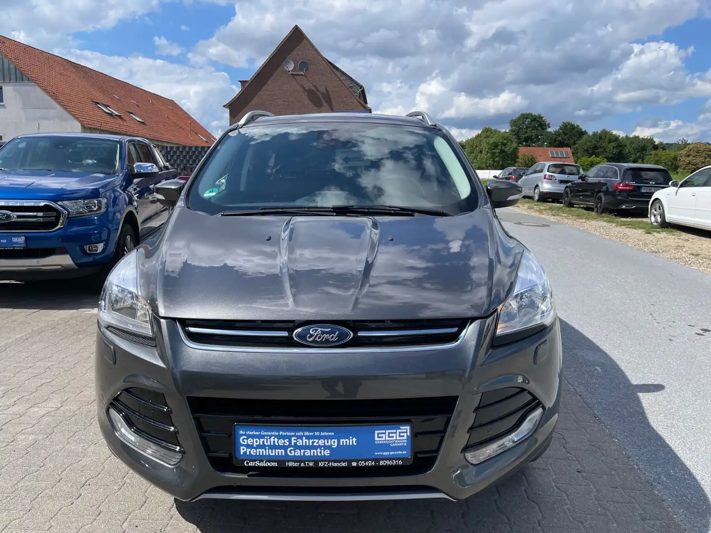 Ford Kuga Titanium Grijs - 2