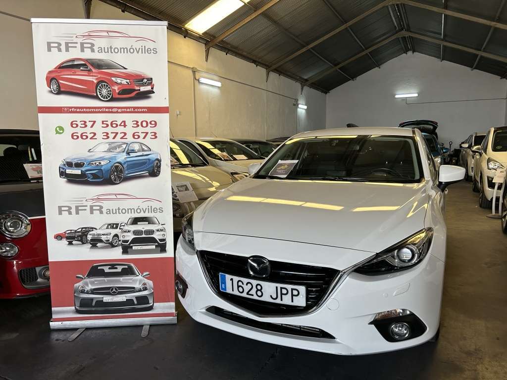 Mazda 3 2.2 Luxury Navegador 110kW - foto 1