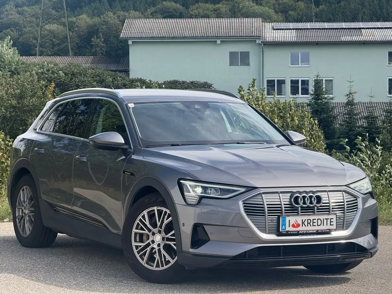 Audi e-tron 50 quattro basis – Bild 7