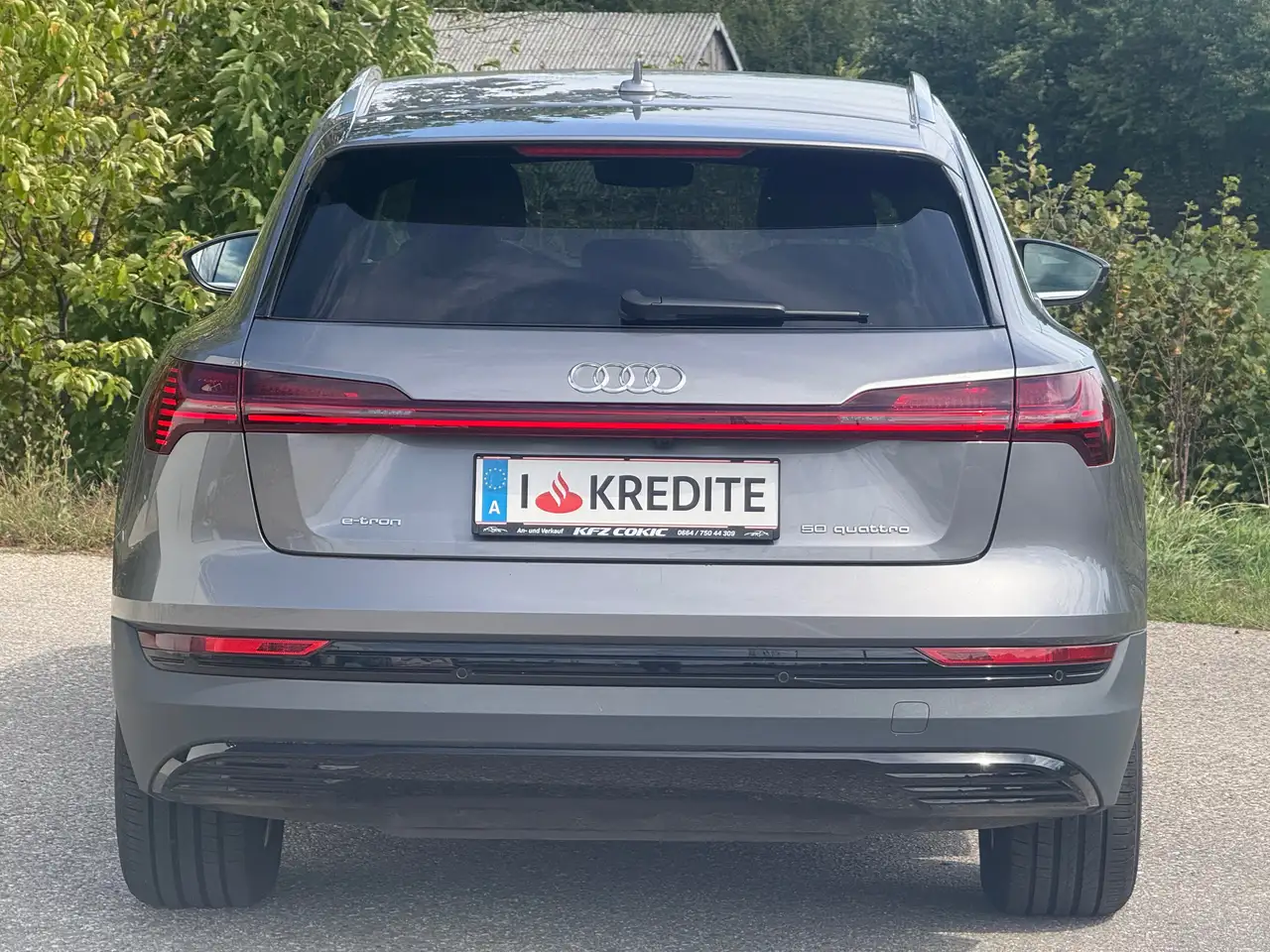 Audi e-tron 50 quattro basis – Bild 4