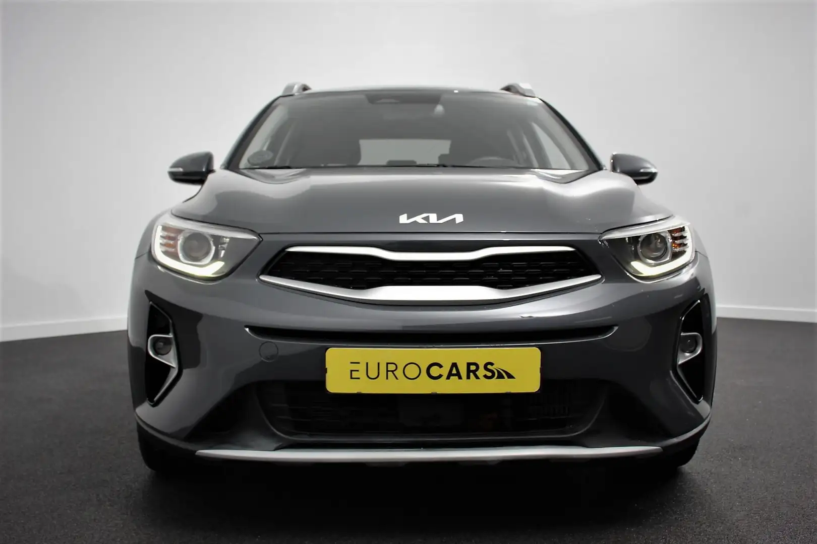 Kia Stonic 1.0 T-GDI 136pk MHEV Automaat Vision Kia Stonic 1. Grijs - 2