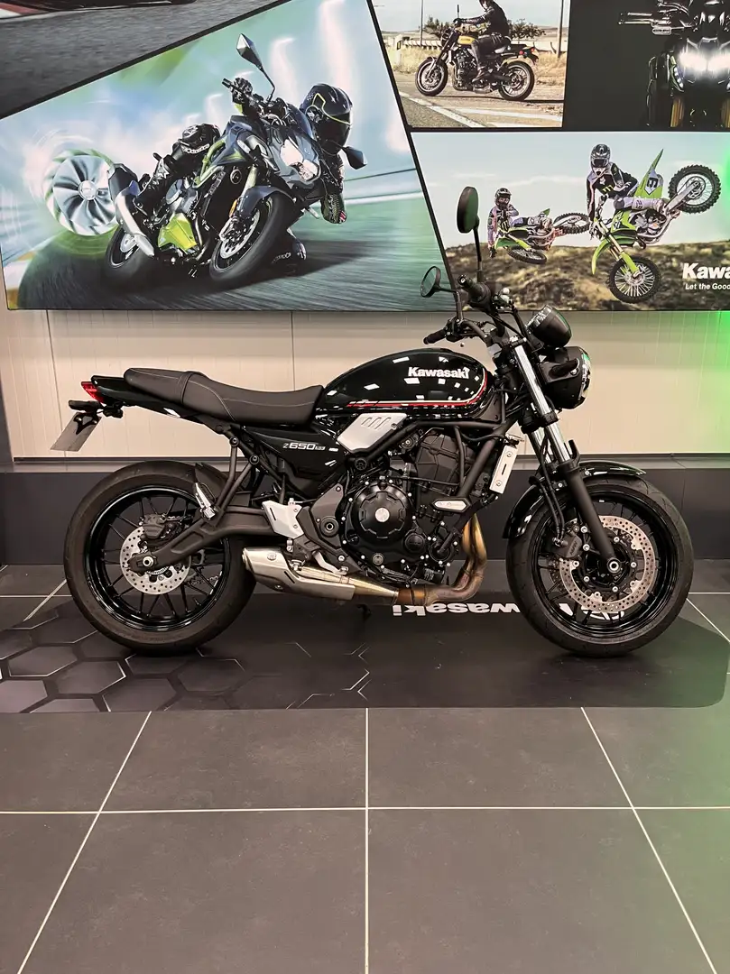 Kawasaki Z 650 RS Zwart - 2