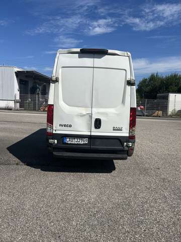 Iveco Daily 35 S 16
