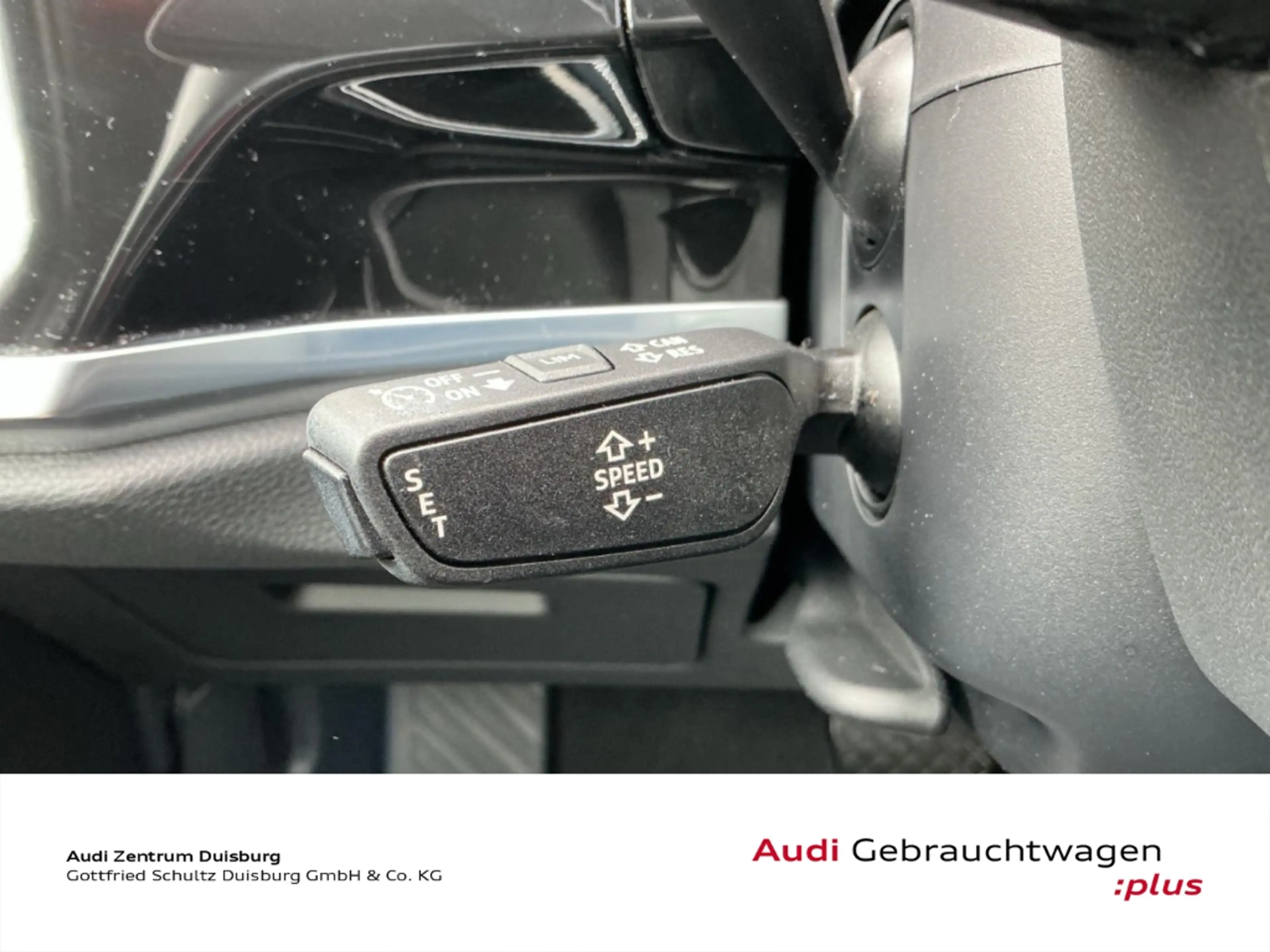 Audi Q3 Sportback 45 TFSI e — photo 13