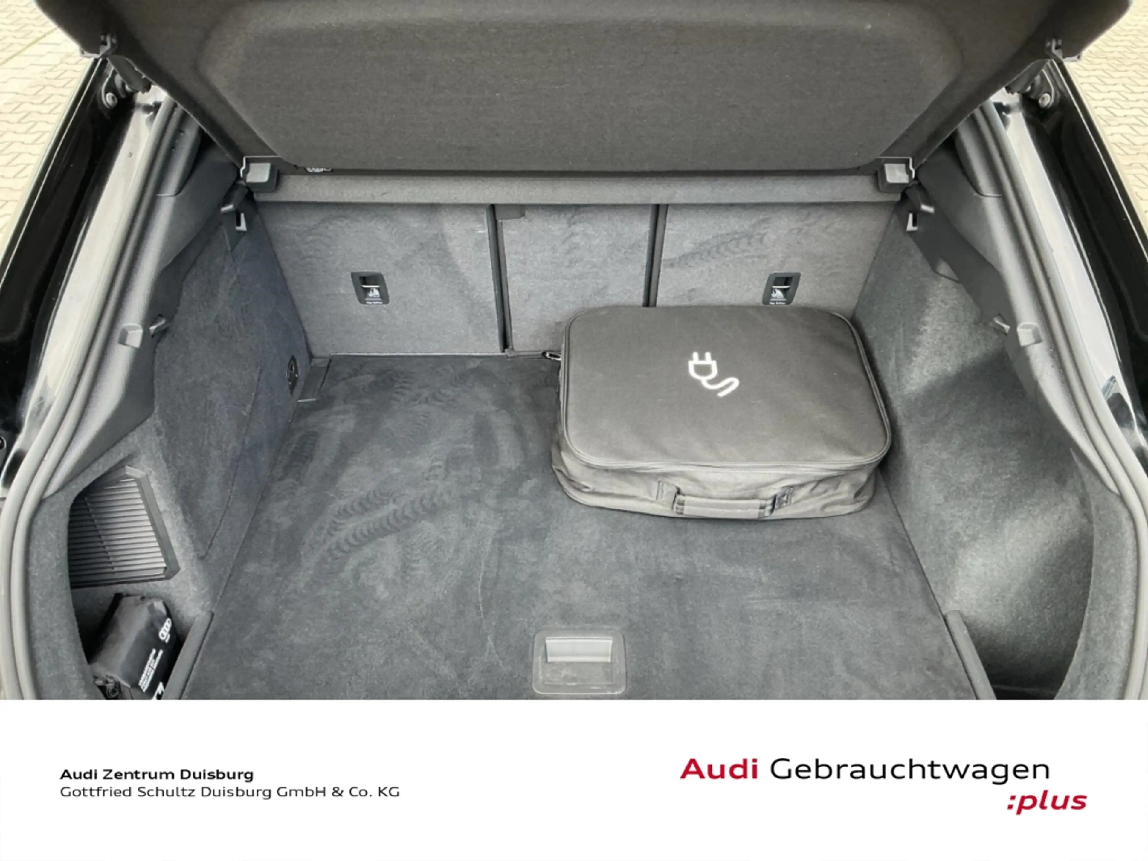 Audi Q3 Sportback 45 TFSI e — photo 9