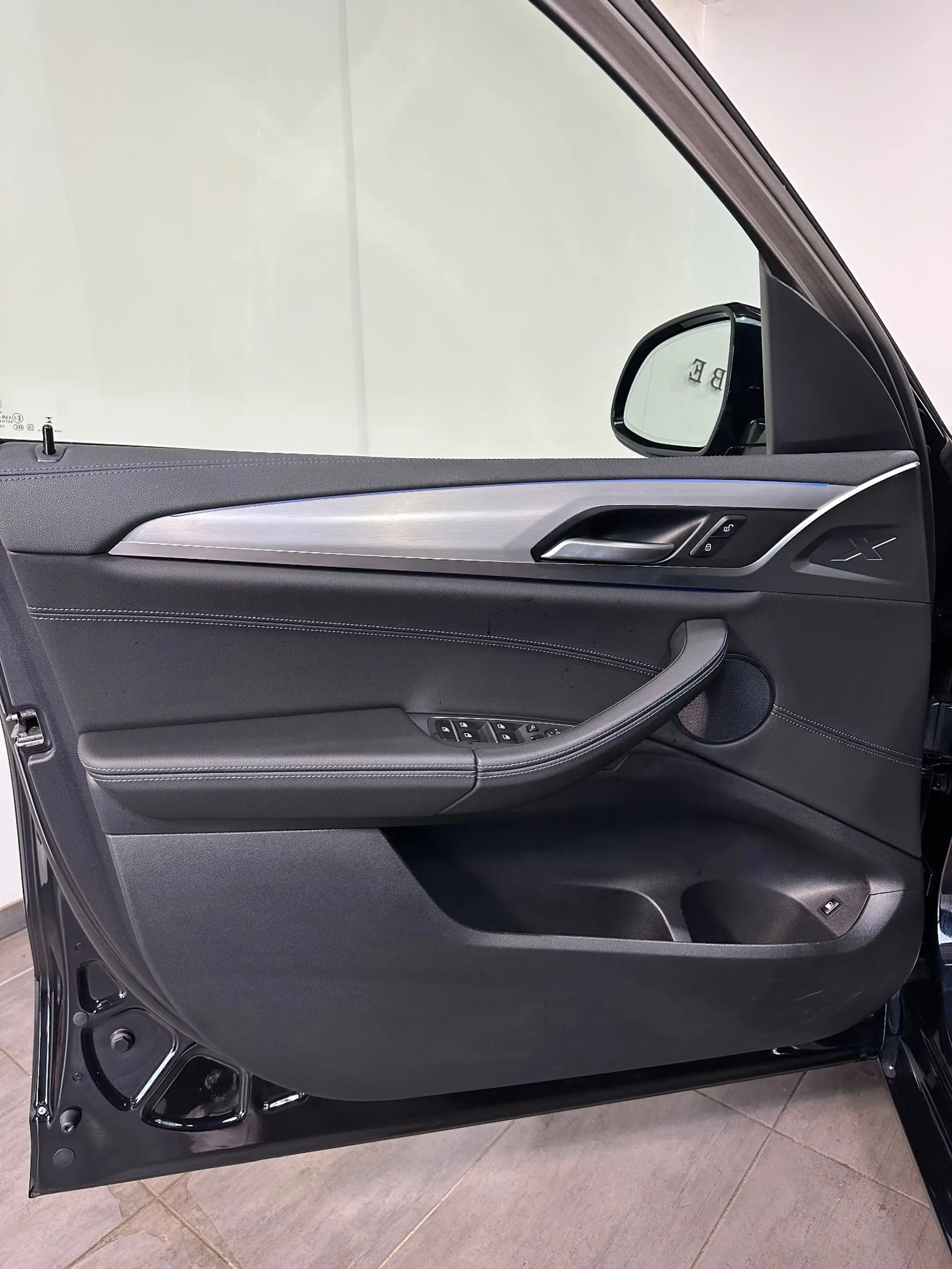 BMW X3 xDrive30e Aut. NAV+LED+PANO+AHK+HUD+19ZO+KAMERA — photo 9